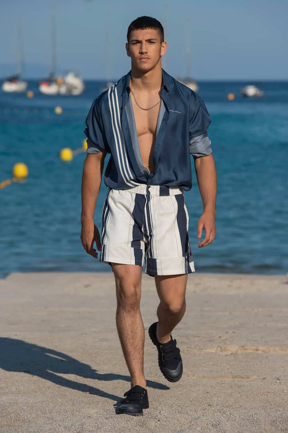 Jacquemus Menswear Spring Summer 2019 10 Magazine